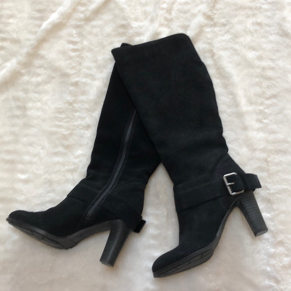 BOGO FREE!✨Knee High Suede Boots(equal/lesser)✨